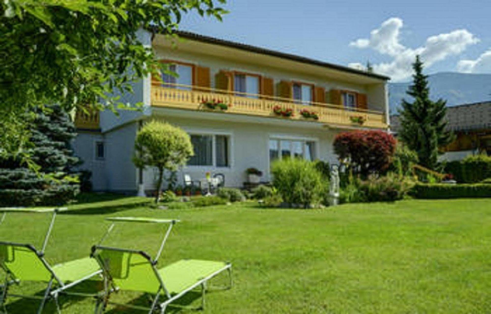 Fruehstueckspension Haus Golker Seeboden Exterior foto